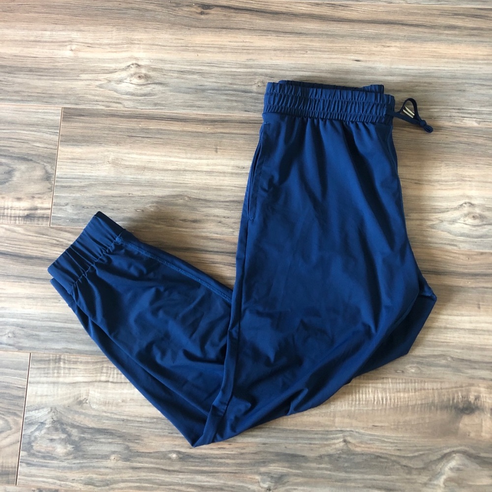 Zyia activewear Navy everywhere zippered jogger